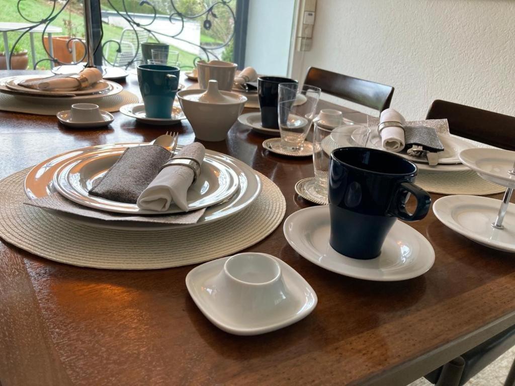 Schoenes Zimmer In Guter Lage In Aalen/Unterkochen Esterno foto