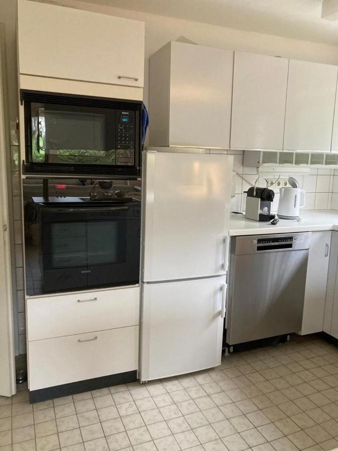 Schoenes Zimmer In Guter Lage In Aalen/Unterkochen Esterno foto