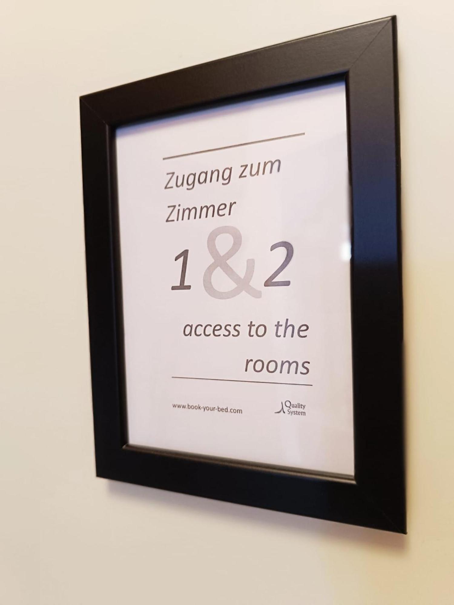 Schoenes Zimmer In Guter Lage In Aalen/Unterkochen Esterno foto